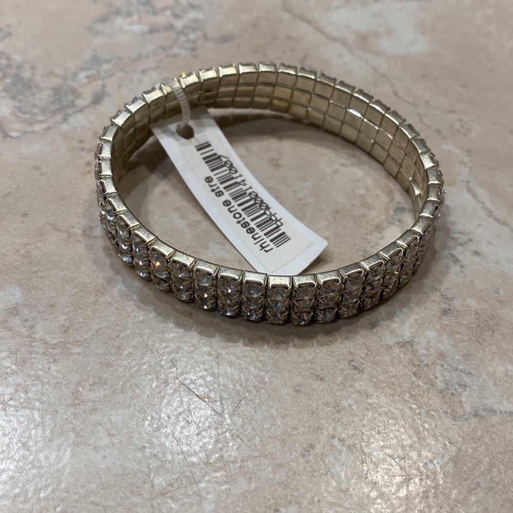 NWT Rhinestone Bracelet - Picture 2 of 3